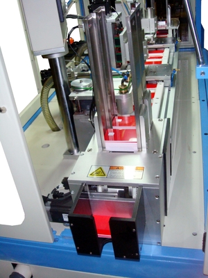 Automatic IC Card Slot Milling Machine 3500 - 4500pcs/Hour Contact IC Card Slotter